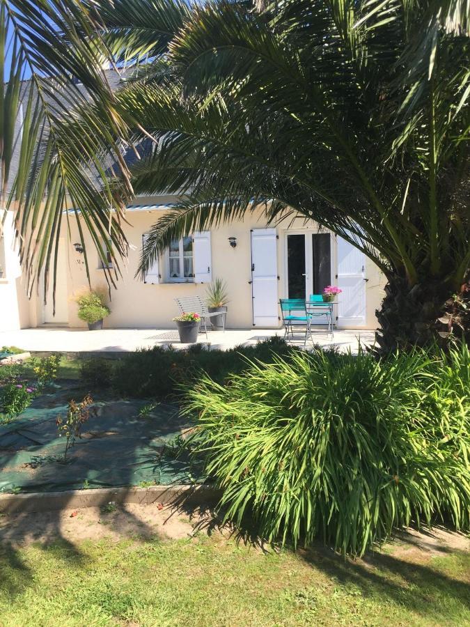 Cote Jardin Des Charmilles Panzió Quettehou Kültér fotó